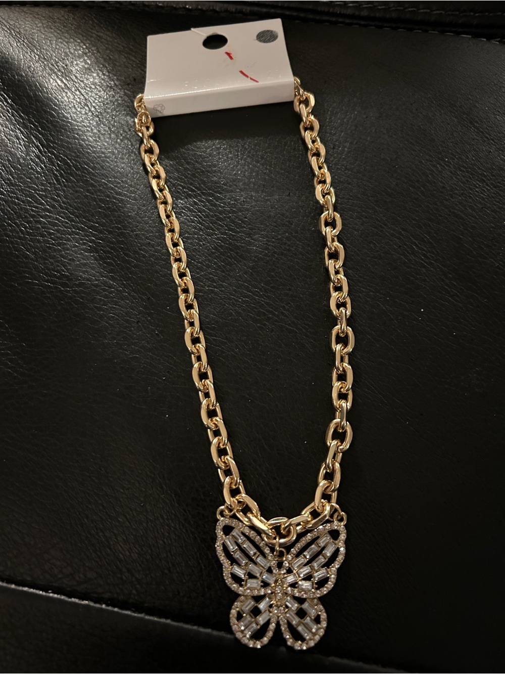 Forever 21 Gold Butterfly w/Chunk Gold Chain Necklace